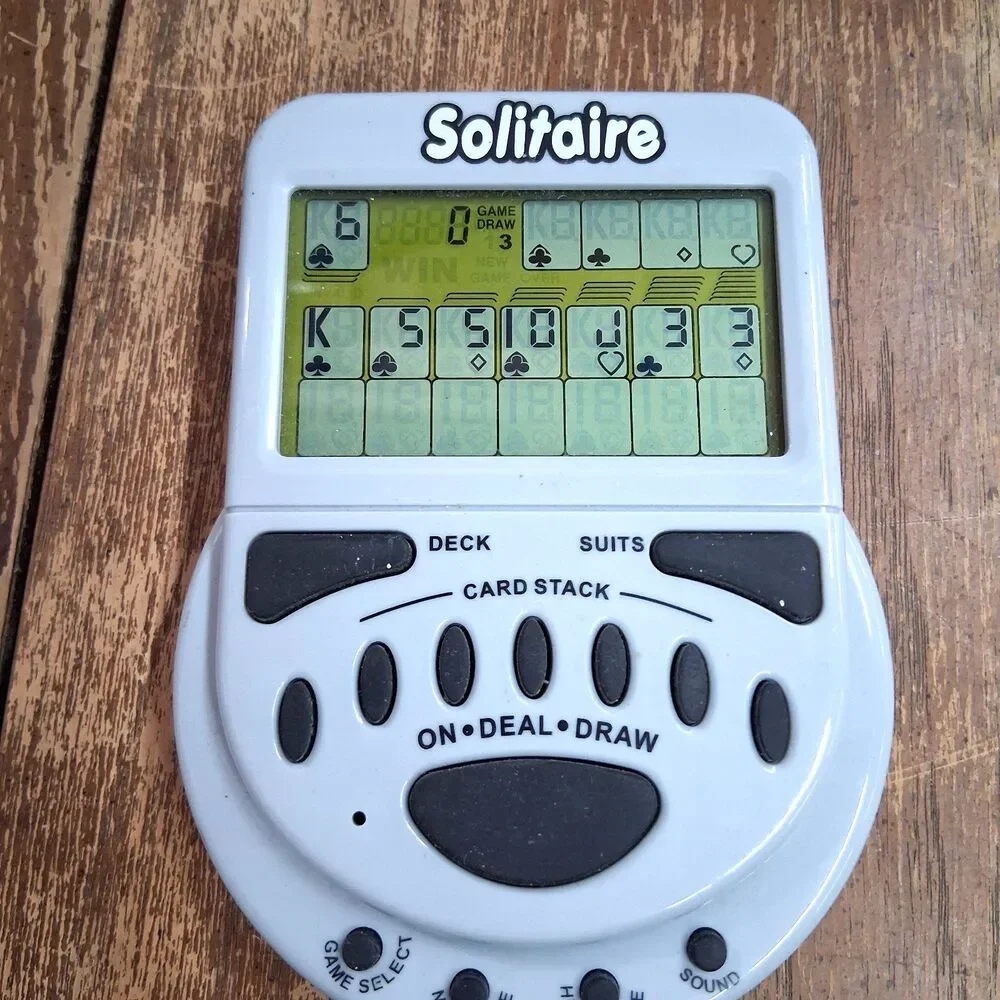 Vintage Mega Screen Solitaire 77803 Classic Electronic Handheld Game WORKS